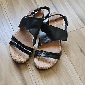 Tamaris Vegan Leather Heel Sandals  Black & Beige Cork Insoles Womens Size-8(39)